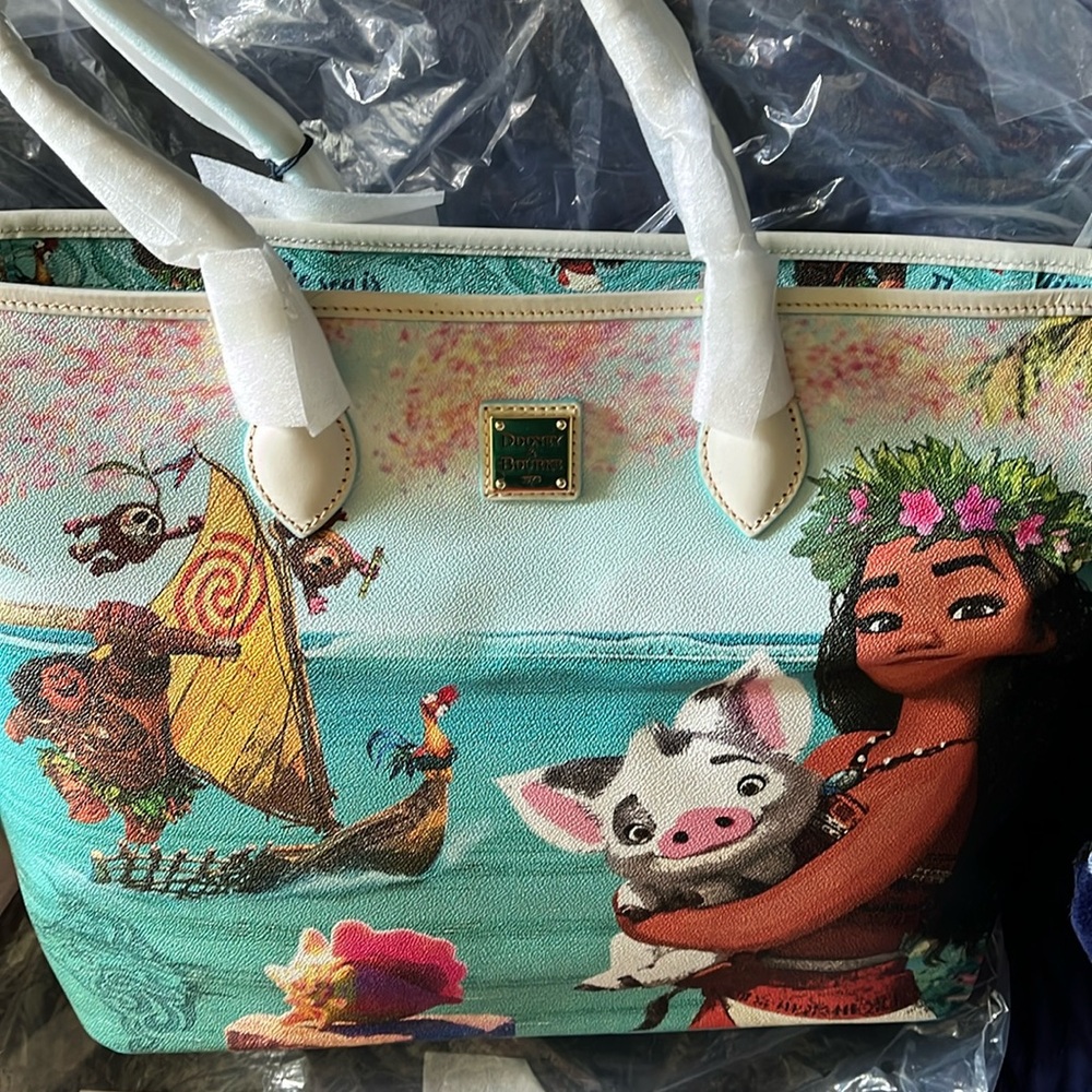 Dooney & Bourke Moana Tote